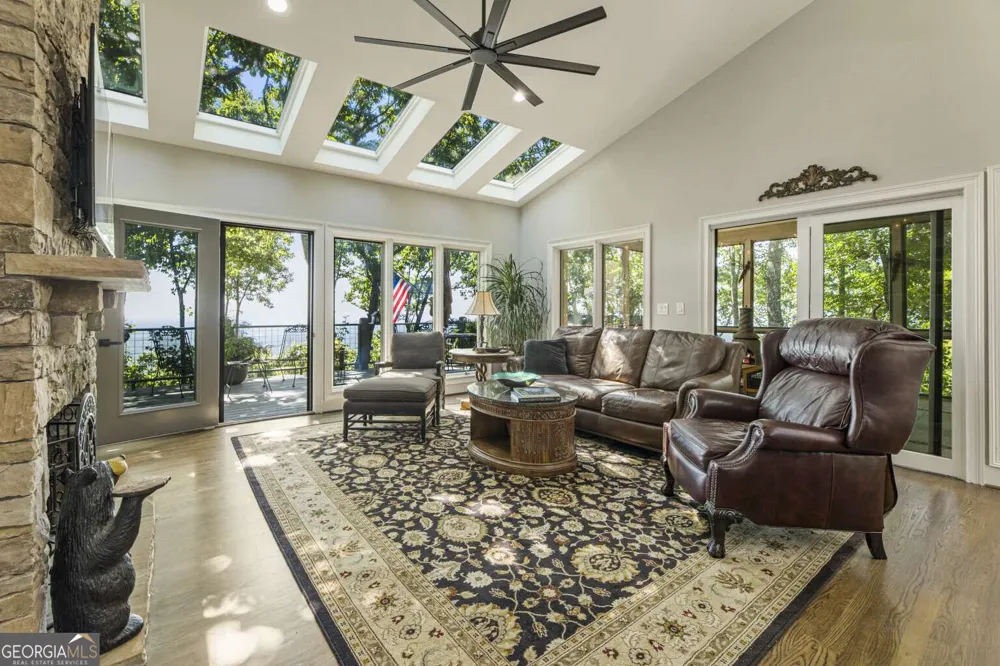 912 Mcelroy Mountain DR Big Canoe, GA 30143