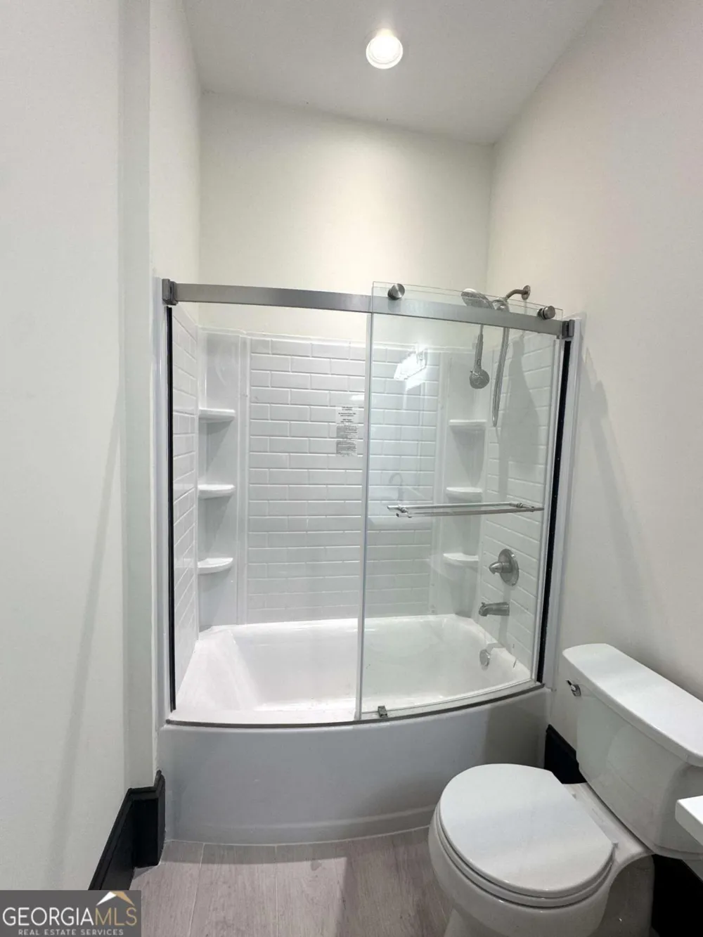 20 Club DR Jesup, GA 31546