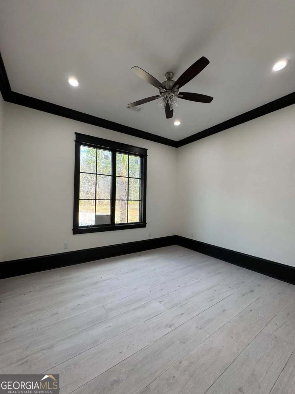 20 Club DR Jesup, GA 31546