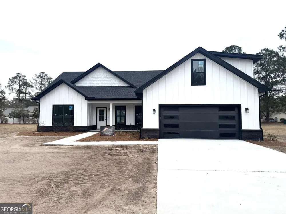 243 Charlton ST Jesup, GA 31545