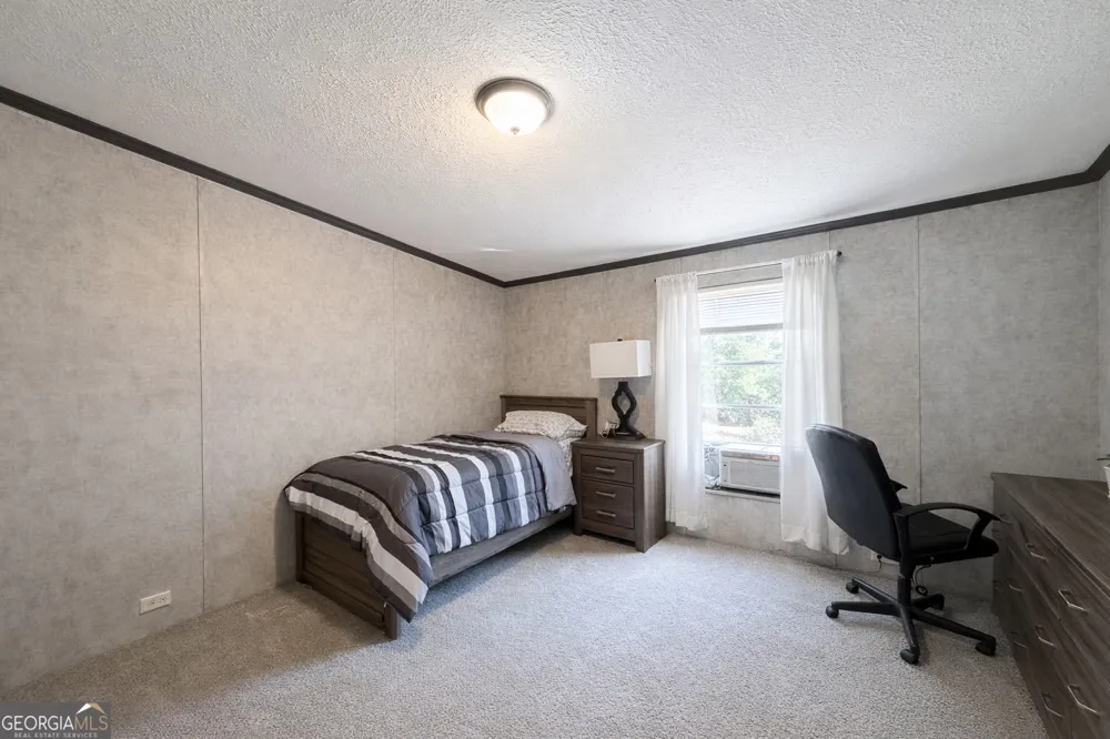 195 Margarets Grove RD SW Crawfordville, GA 30631