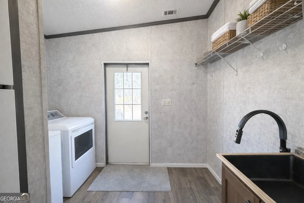 195 Margarets Grove RD SW Crawfordville, GA 30631