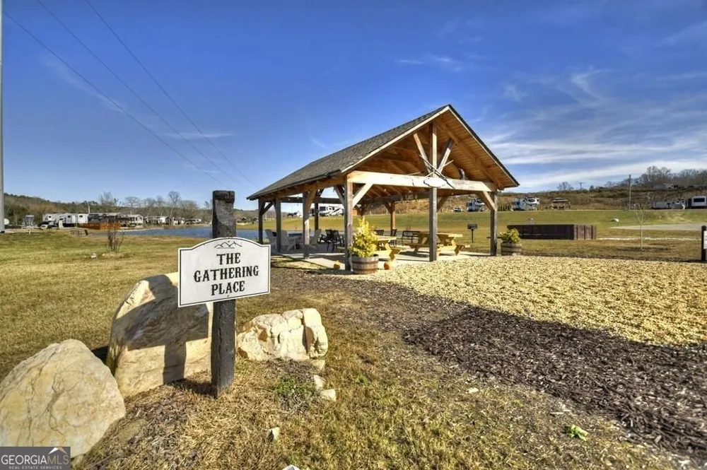4 Mountain Meadows DR Morganton, GA 30560