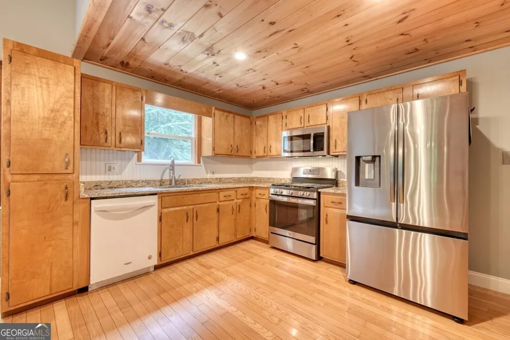 550 Watson RD Epworth, GA 30541