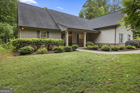 717 Oconee LN