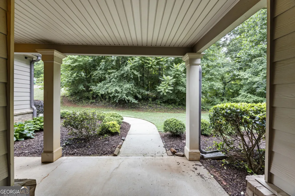 717 Oconee LN Commerce, GA 30529