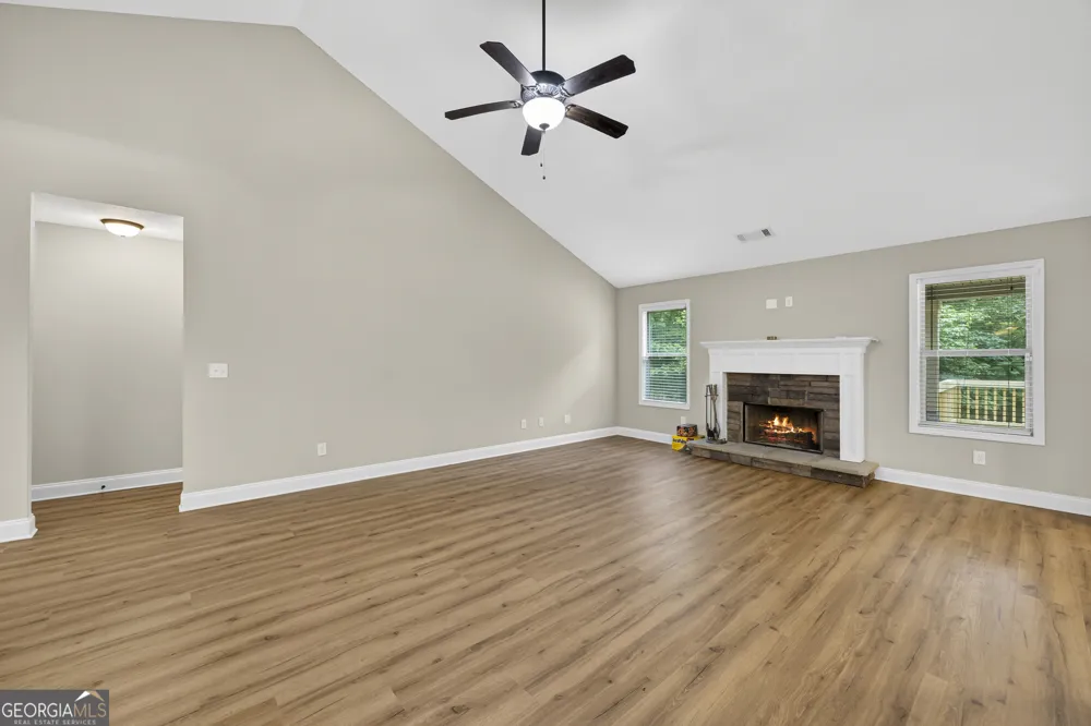 717 Oconee LN Commerce, GA 30529