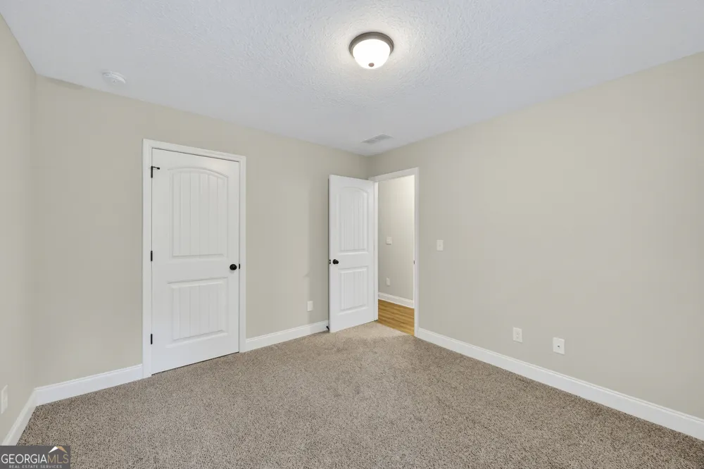 717 Oconee LN Commerce, GA 30529