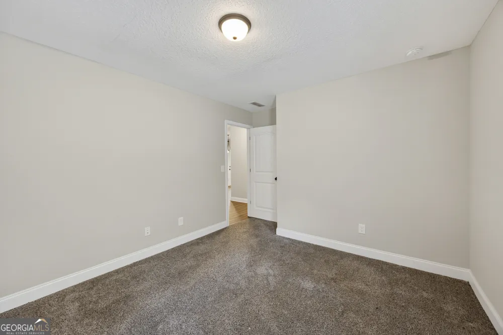 717 Oconee LN Commerce, GA 30529