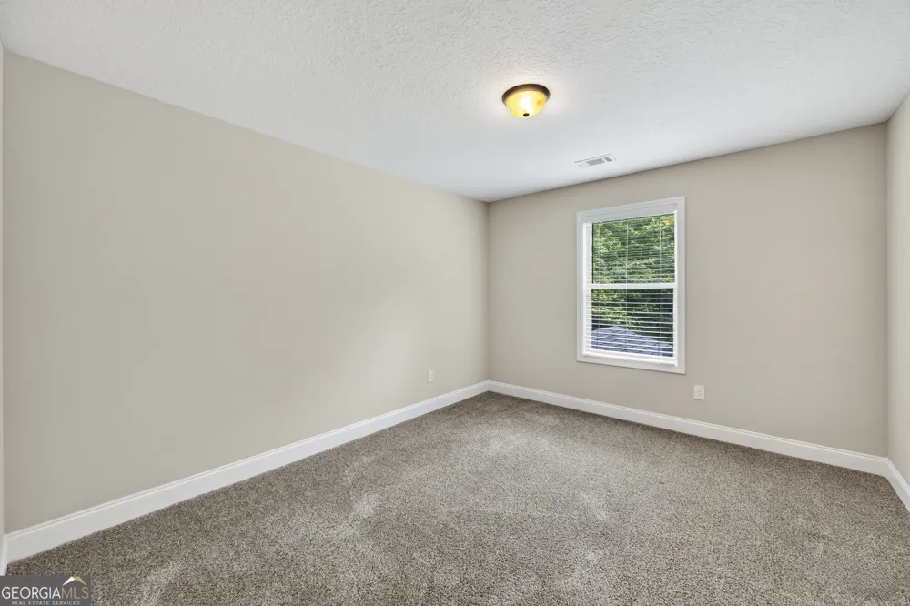 717 Oconee LN Commerce, GA 30529