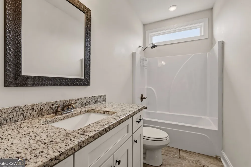 124 Cascades CT Bonaire, GA 31005