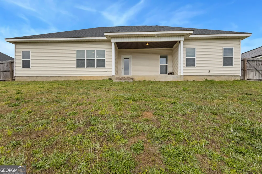 124 Cascades CT Bonaire, GA 31005
