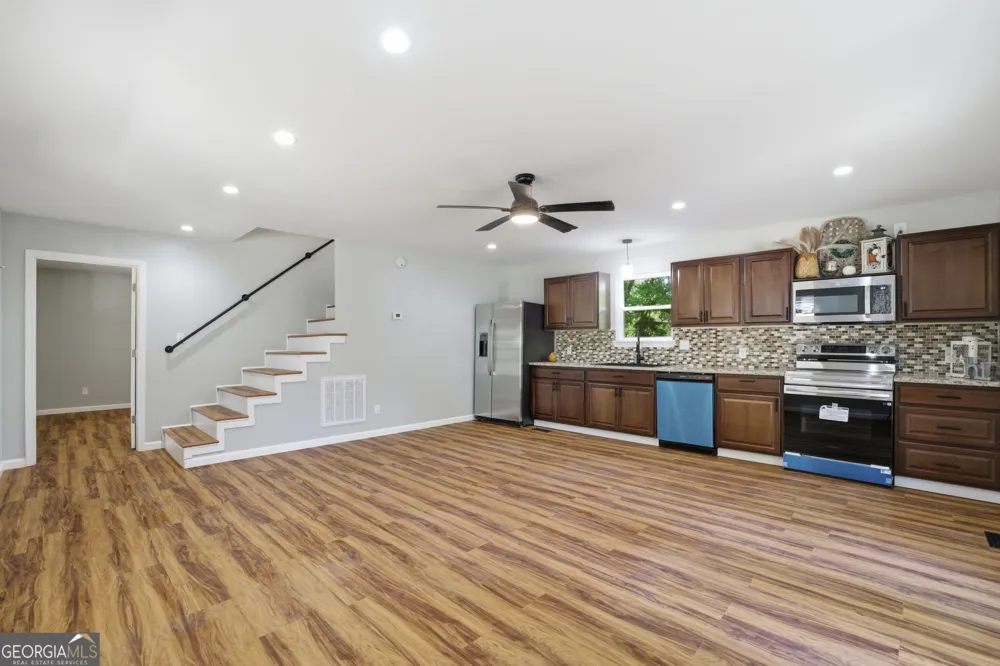 55 Reece ST Menlo, GA 30731