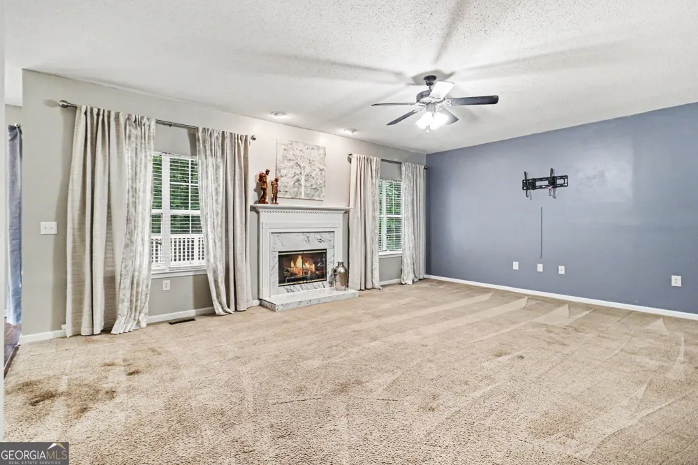 220 Brittain WAY Newnan, GA 30263
