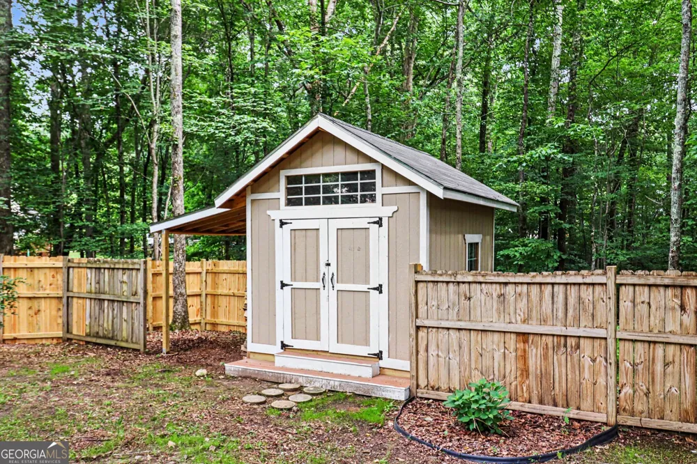 220 Brittain WAY Newnan, GA 30263
