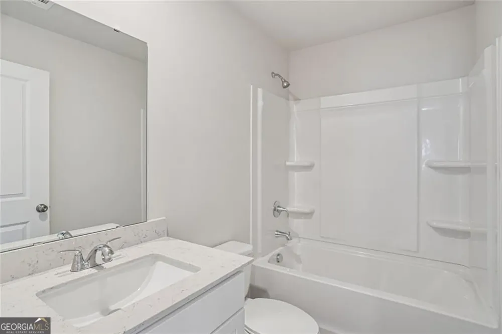 216 TJ's TRL Hogansville, GA 30230