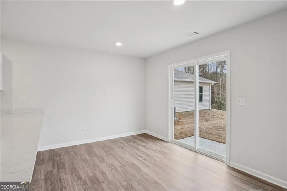 216 TJ's TRL Hogansville, GA 30230