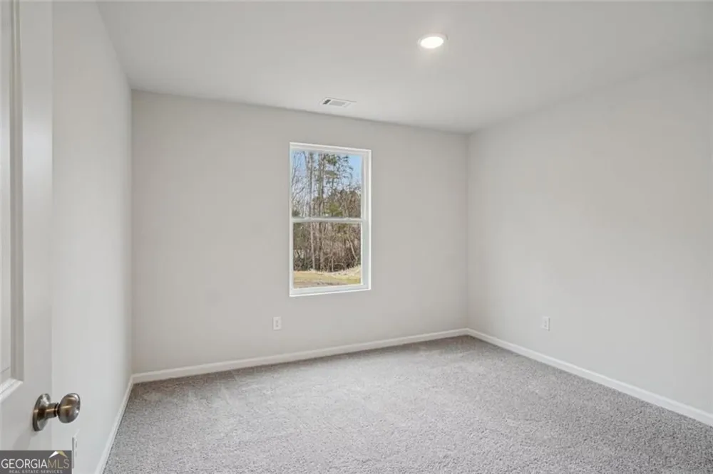 216 TJ's TRL Hogansville, GA 30230