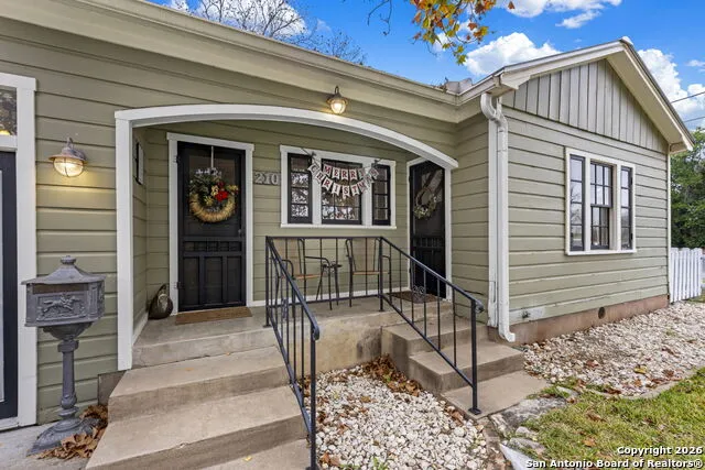 210 Acorn Fredericksburg, TX 78624