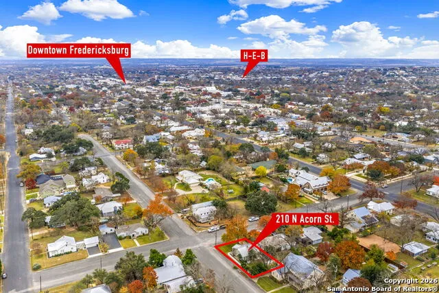 210 Acorn Fredericksburg, TX 78624