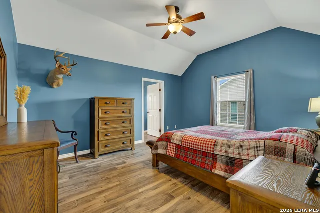 175 CREEKWOOD DR Gonzales, TX 78629