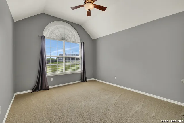 175 CREEKWOOD DR Gonzales, TX 78629