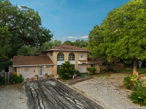 4708 Pecan Grove