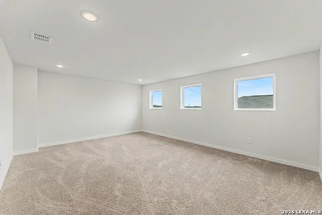 16515 ROSEMARY RDG Elmendorf, TX 78112