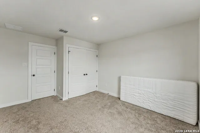 16515 ROSEMARY RDG Elmendorf, TX 78112