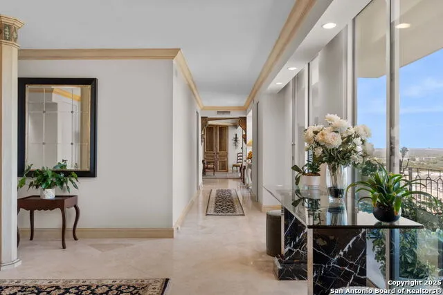 700 E Hildebrand #1401 San Antonio, TX 78212