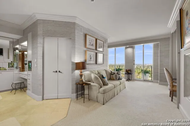 700 E Hildebrand #1401 San Antonio, TX 78212