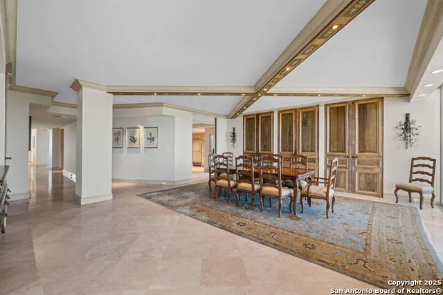 700 E Hildebrand #1401 San Antonio, TX 78212