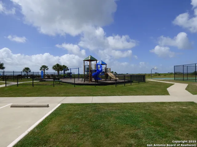 3414 Beachside Blvd Palacios, TX 77465