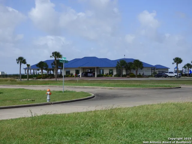 3414 Beachside Blvd Palacios, TX 77465