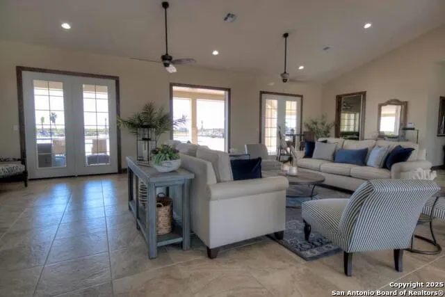 3414 Beachside Blvd Palacios, TX 77465