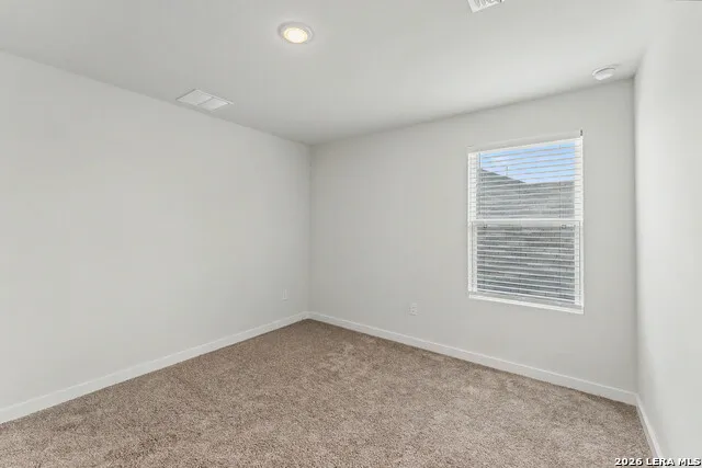 16515 ROSEMARY RDG Elmendorf, TX 78112