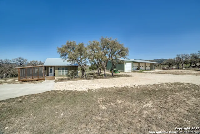 5430 CR-111 Utopia, TX 78884