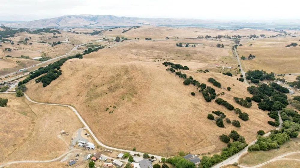 1 Little Merrill Road San Juan Bautista, CA 95045