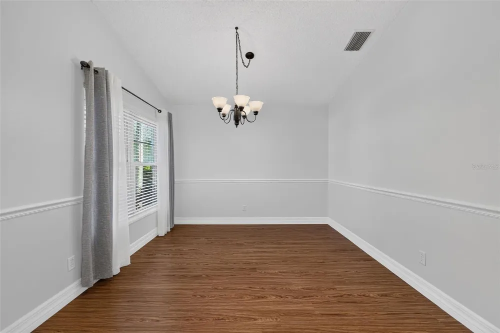 4431 FERN DRIVE Bradenton, FL 34208