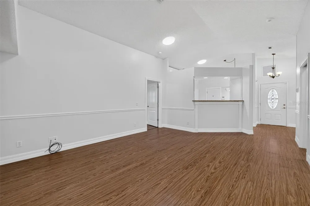 4431 FERN DRIVE Bradenton, FL 34208