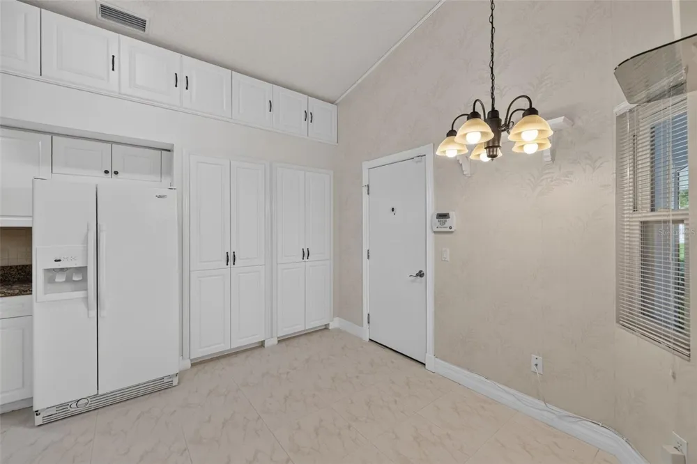 4431 FERN DRIVE Bradenton, FL 34208