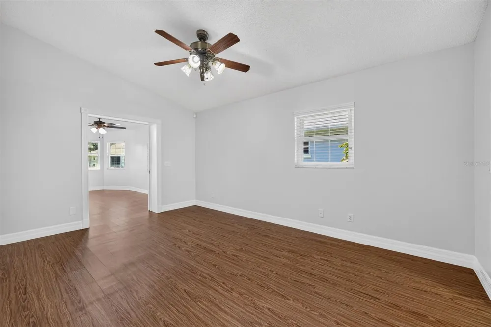 4431 FERN DRIVE Bradenton, FL 34208