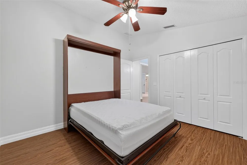 4431 FERN DRIVE Bradenton, FL 34208