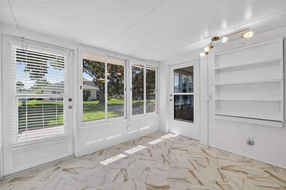 4431 FERN DRIVE Bradenton, FL 34208