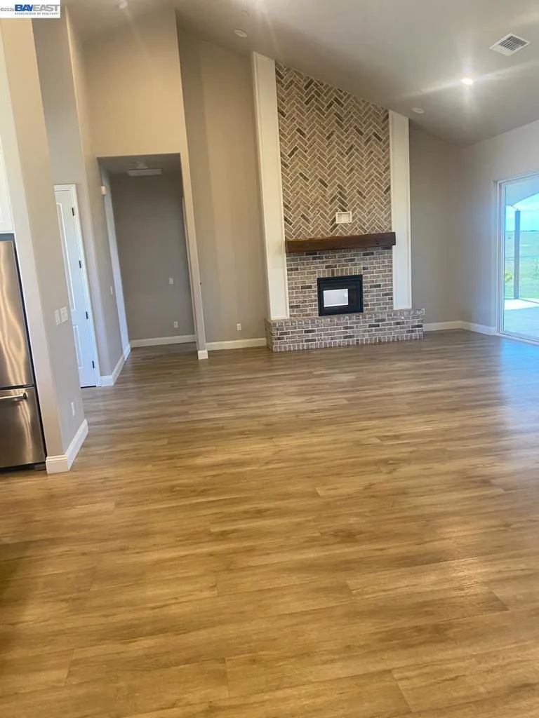 6279 Hammonton Smartville Road Marysville, CA 95901
