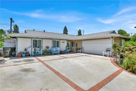 6422 Santa Rita