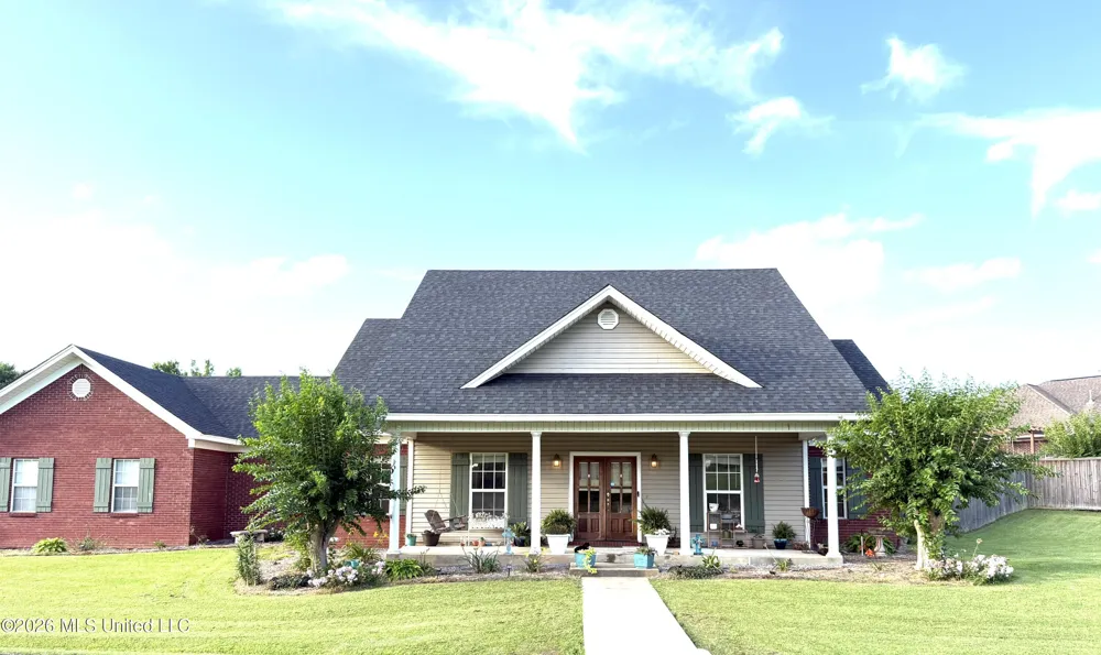 11 Rolling Green Circle Winona, MS 38967