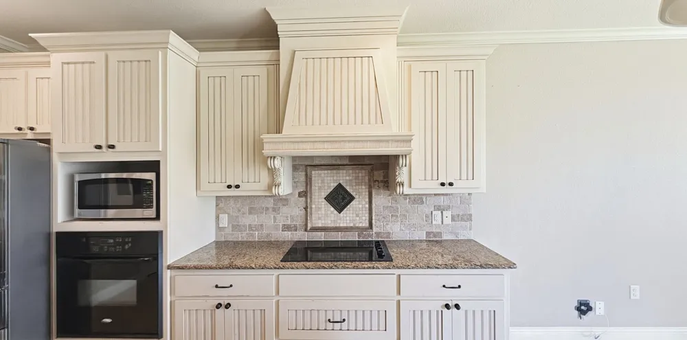 608 Donna Circle Granbury, TX 76049