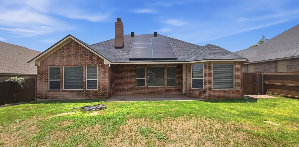 608 Donna Circle Granbury, TX 76049