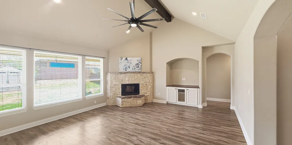 608 Donna Circle Granbury, TX 76049